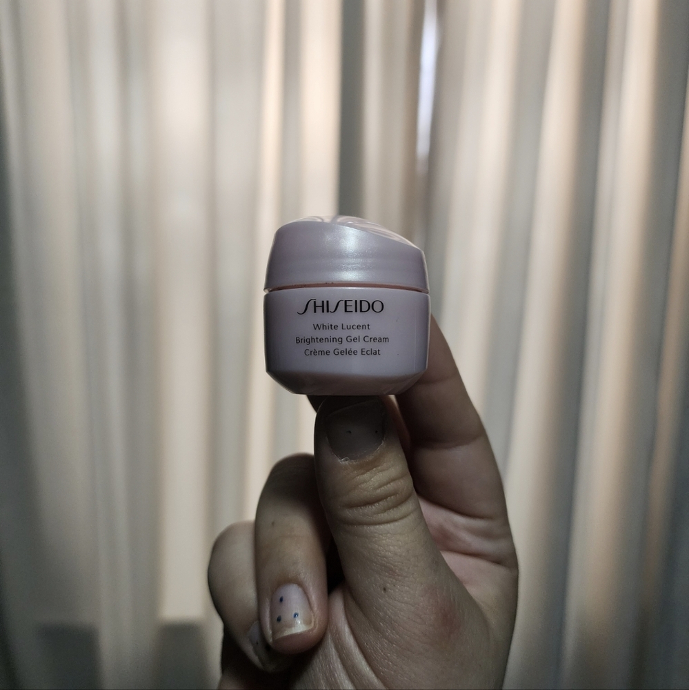 Shiseido White Lucent Brightening Gel Cream - Pink